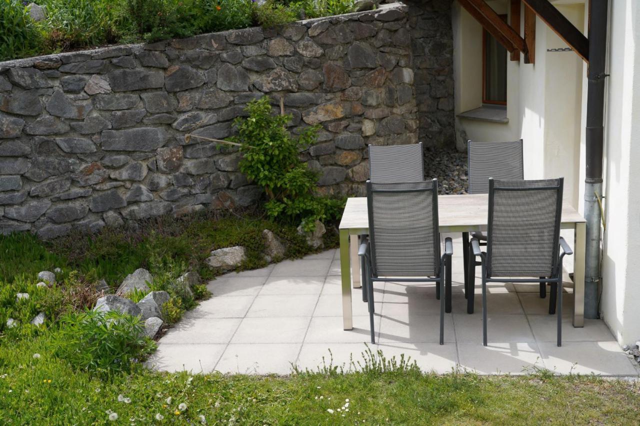 Crusch 32 Apartment Samedan Exterior photo